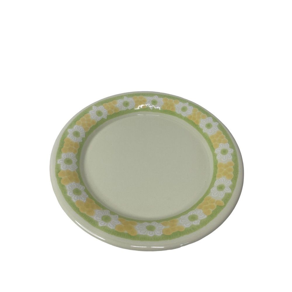 Vtg Franciscan Picnic Plate Luncheon Yellow Lime Green Daisy 8.75" Floral MCM - Picture 1 of 5